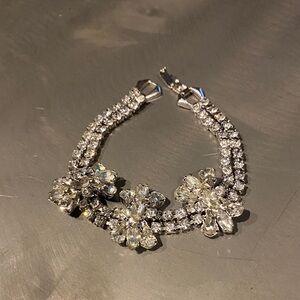Elegant Silver Floral Bracelet